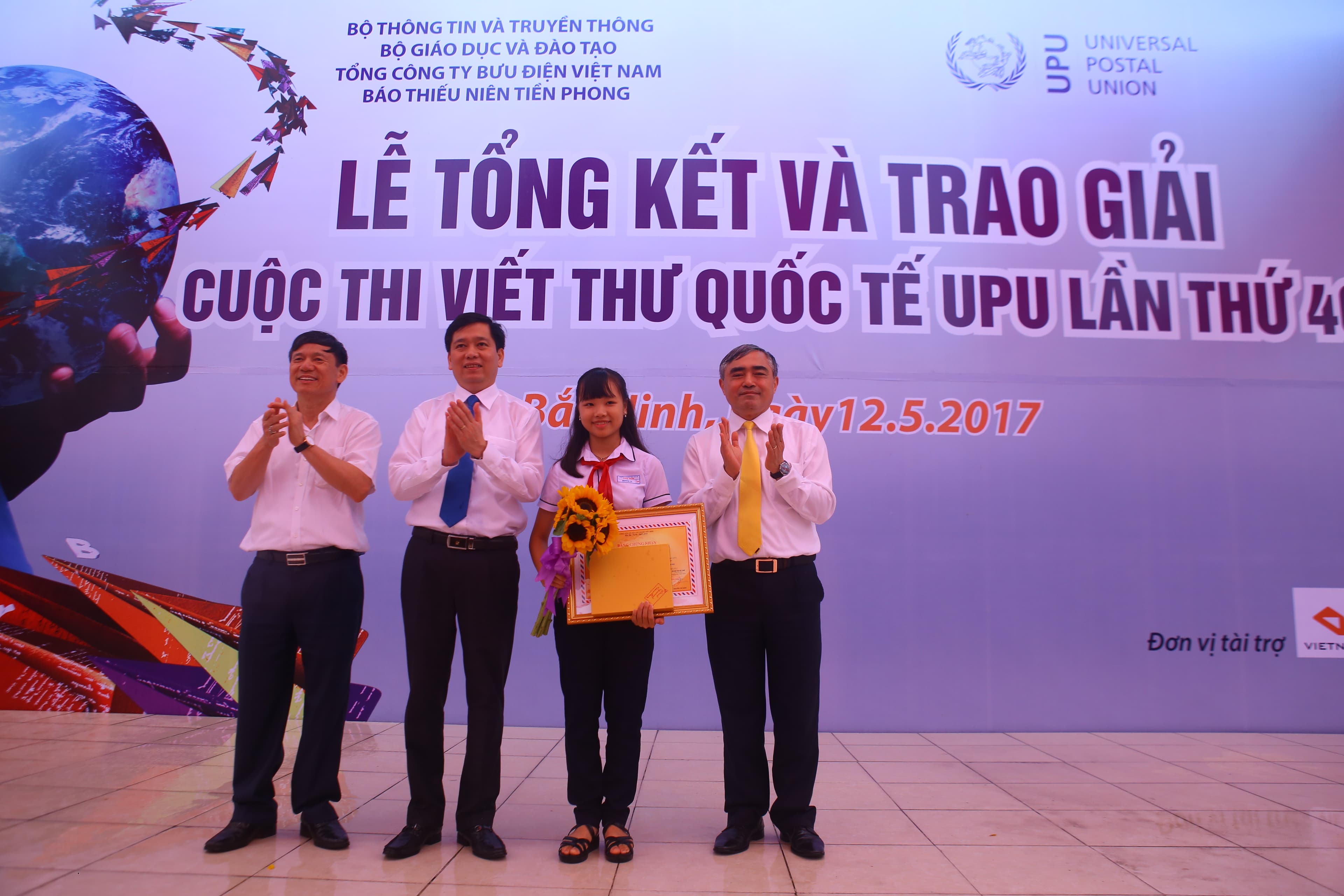 Bức thư xúc động của Nguyễn Đỗ Huyền Vi đoạt giải Nhất Cuộc thi Viết thư Quốc tế UPU