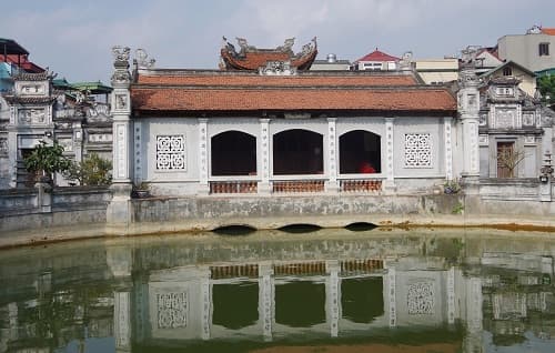 Đình Sài Đồng soi bóng trước giếng rồng