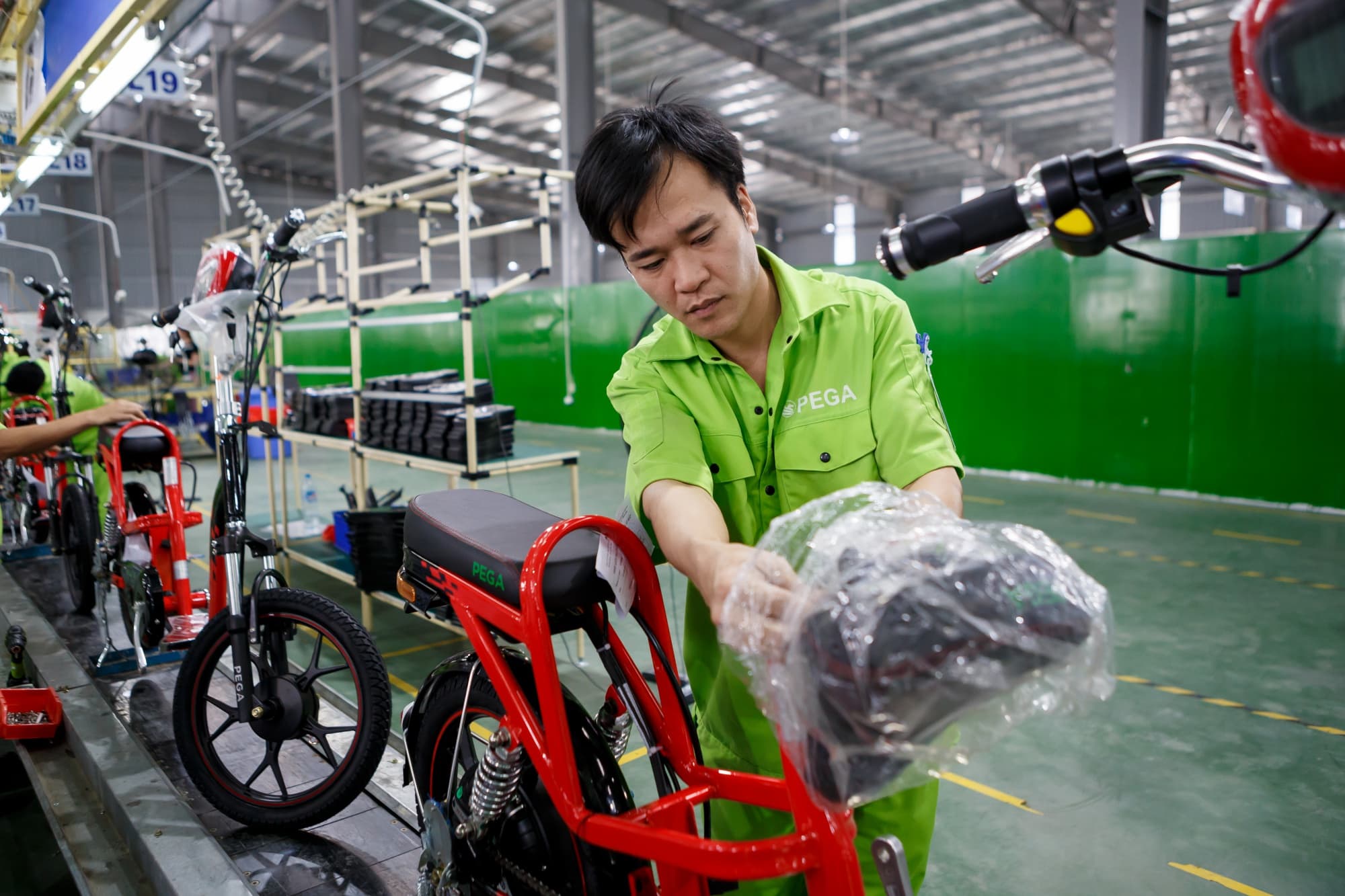 Công bố quy trình sản xuất xe điện nội địa hóa tại Việt Nam
