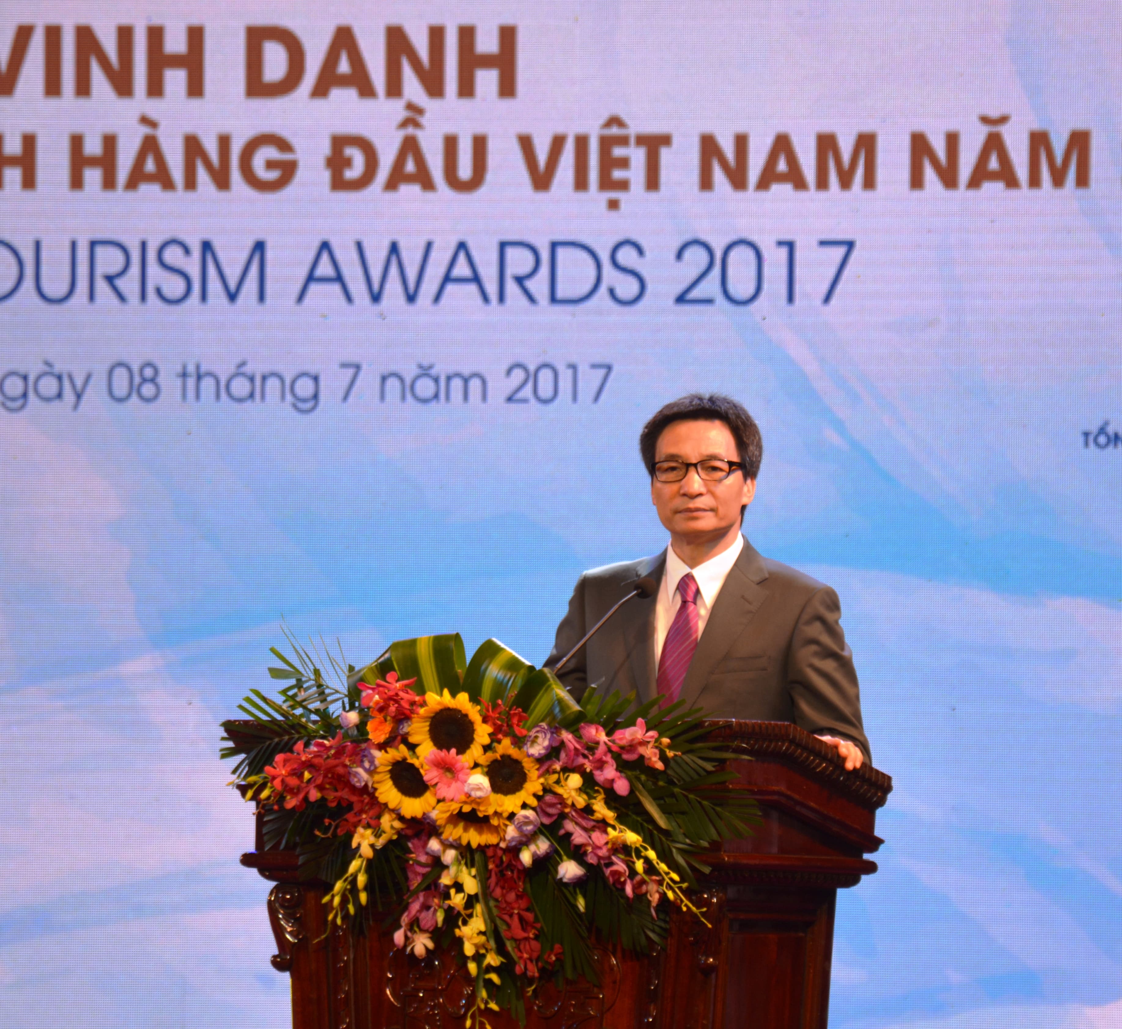 Vinh danh và trao tặng giải thưởng cho các doanh nghiệp du lịch hàng đầu Việt Nam