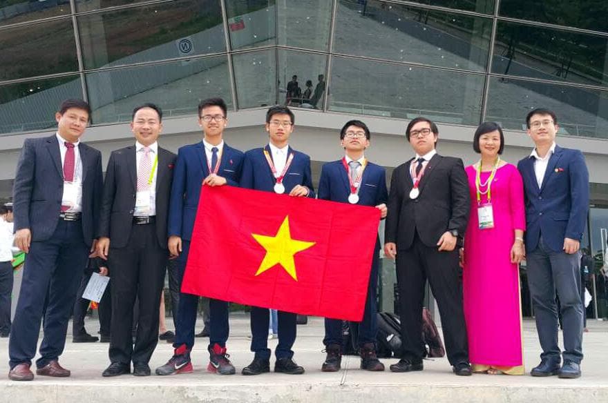 Việt Nam giành 4 huy chương Olympic Hóa học quốc tế năm 2017