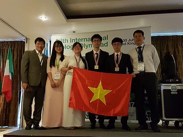 Việt Nam đoạt 1 Huy chương Vàng, 2 Huy chương Bạc Olympic Sinh học quốc tế