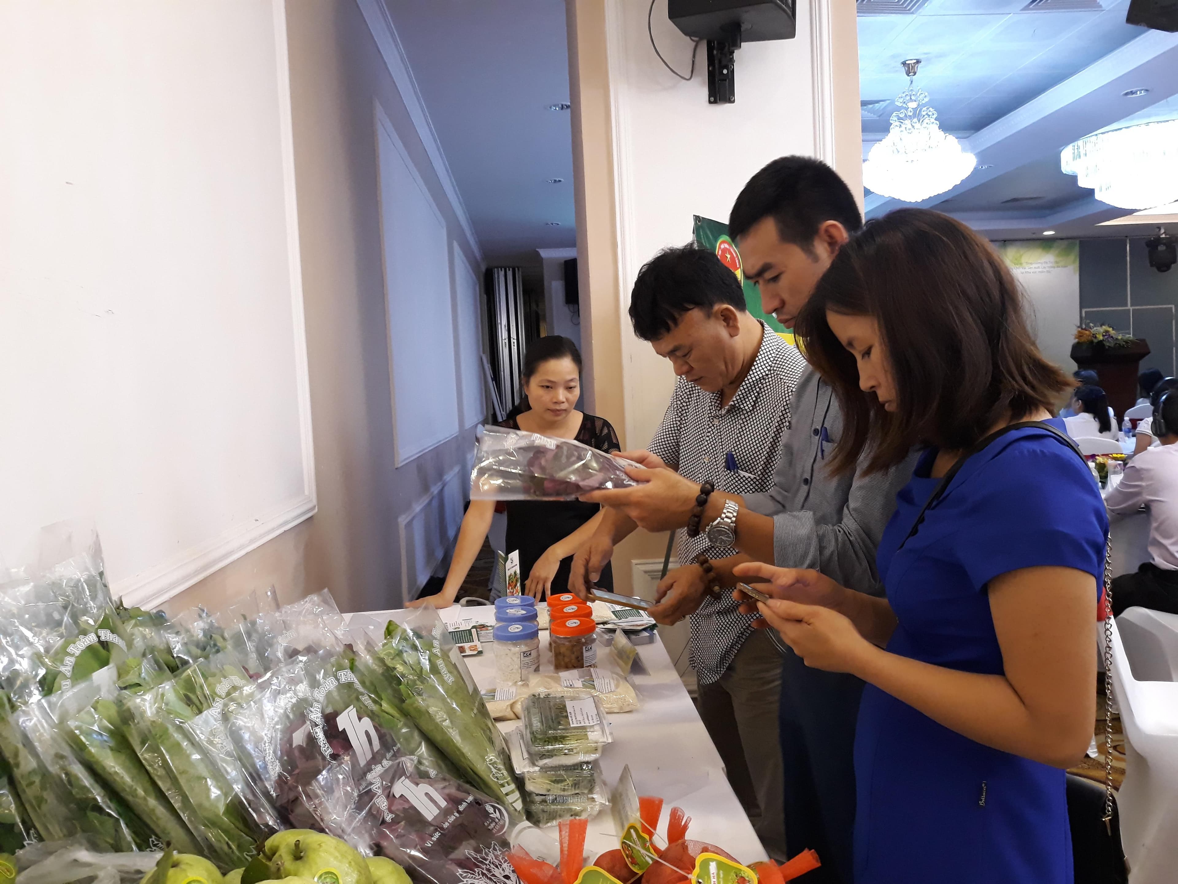 Hà Nội đẩy mạnh tiêu thụ rau an toàn