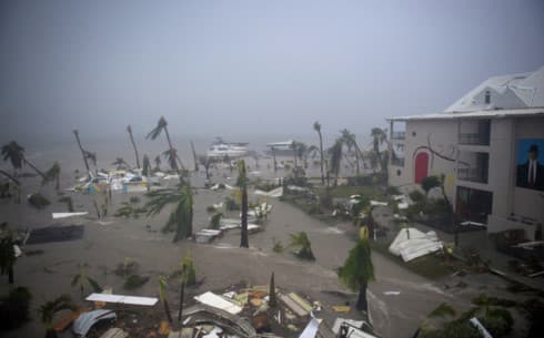 Cuba sơ tán khách du lịch, chuẩn bị đối phó với bão Irma
