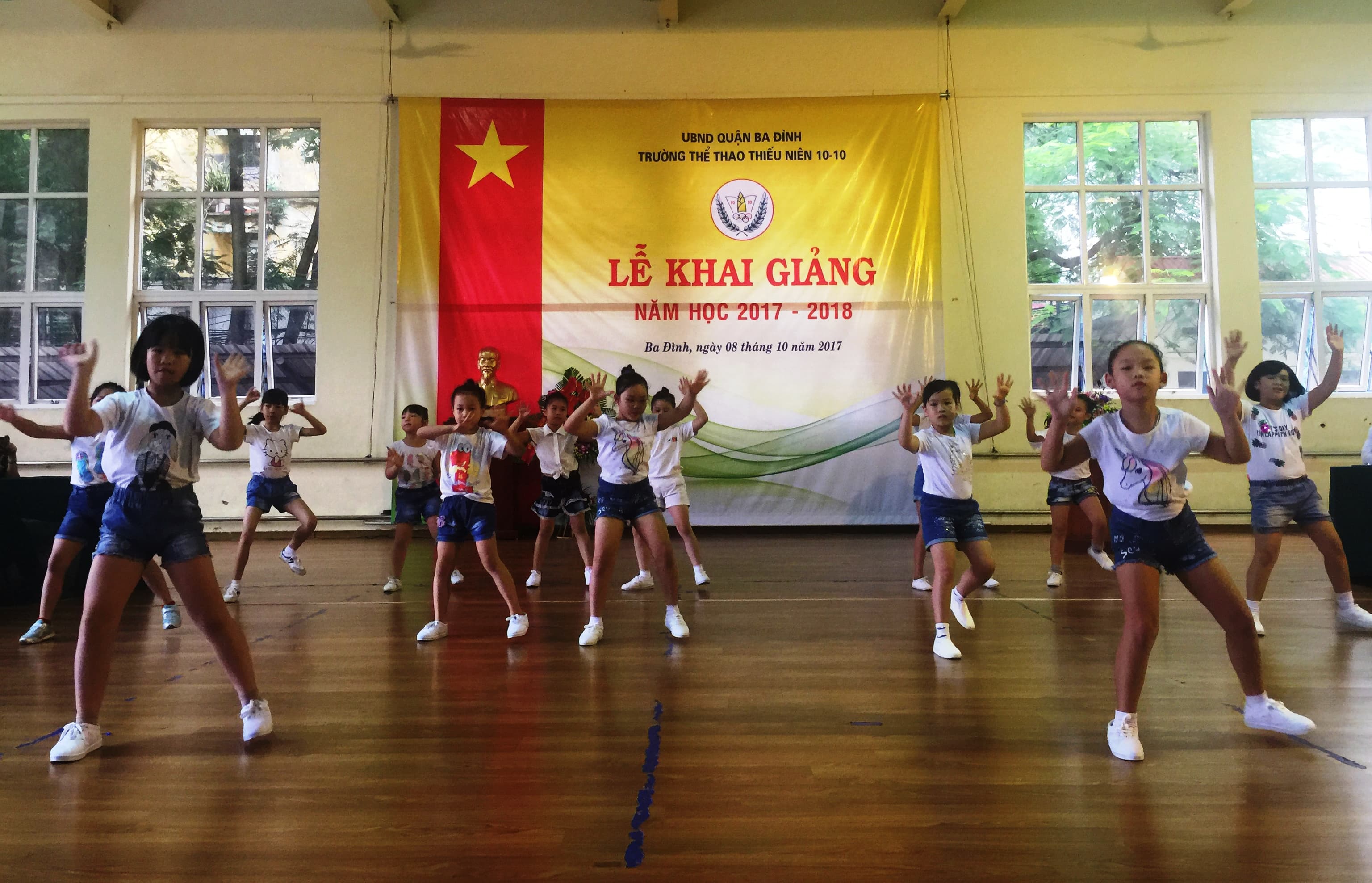 Trường Thể thao Thiếu niên 10-10 khai giảng năm học 2017-2018