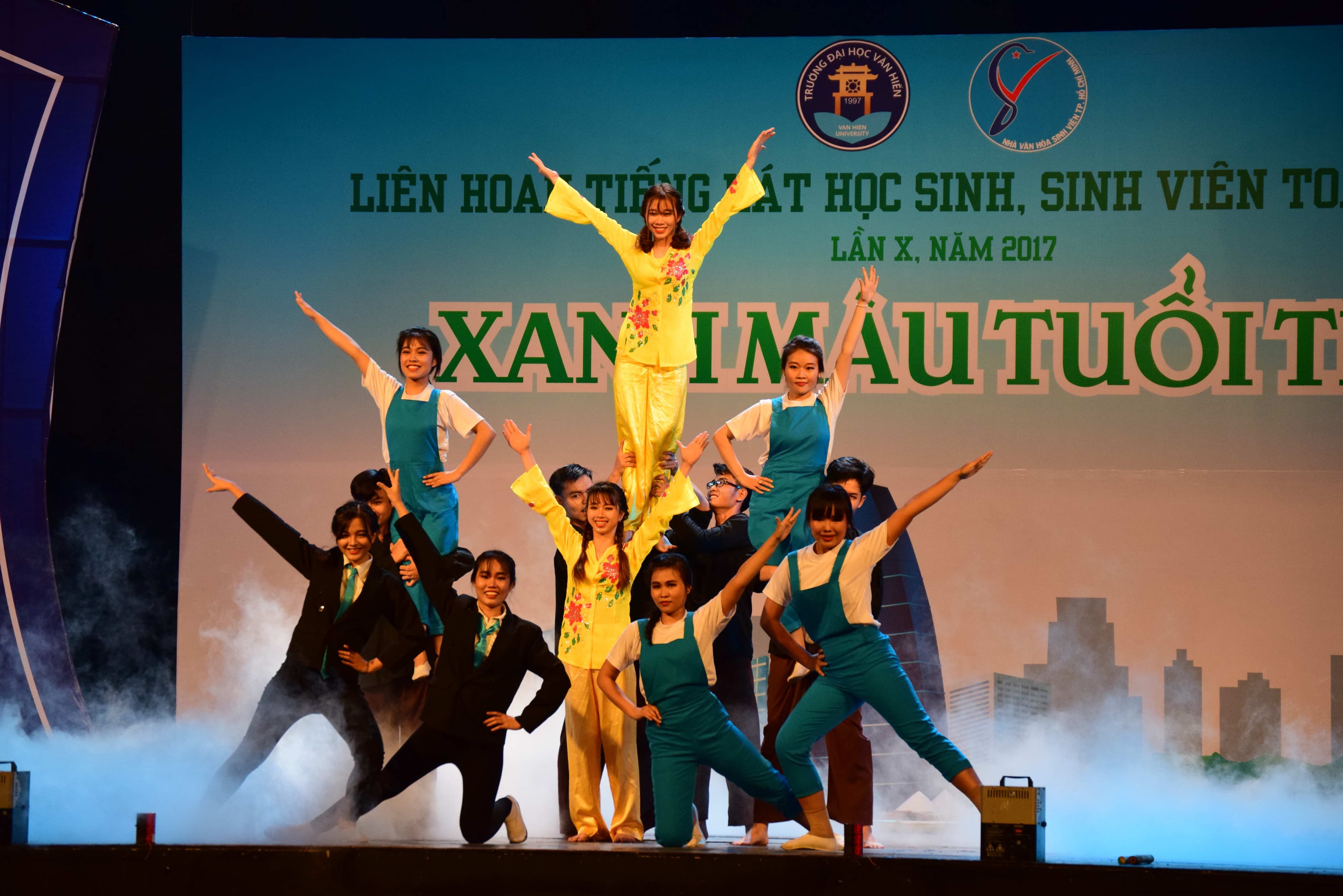 Đồng hành cùng học sinh, sinh viên trong học tập, rèn luyện