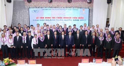 Tôn vinh 53 trí thức khoa học và công nghệ tiêu biểu năm 2017