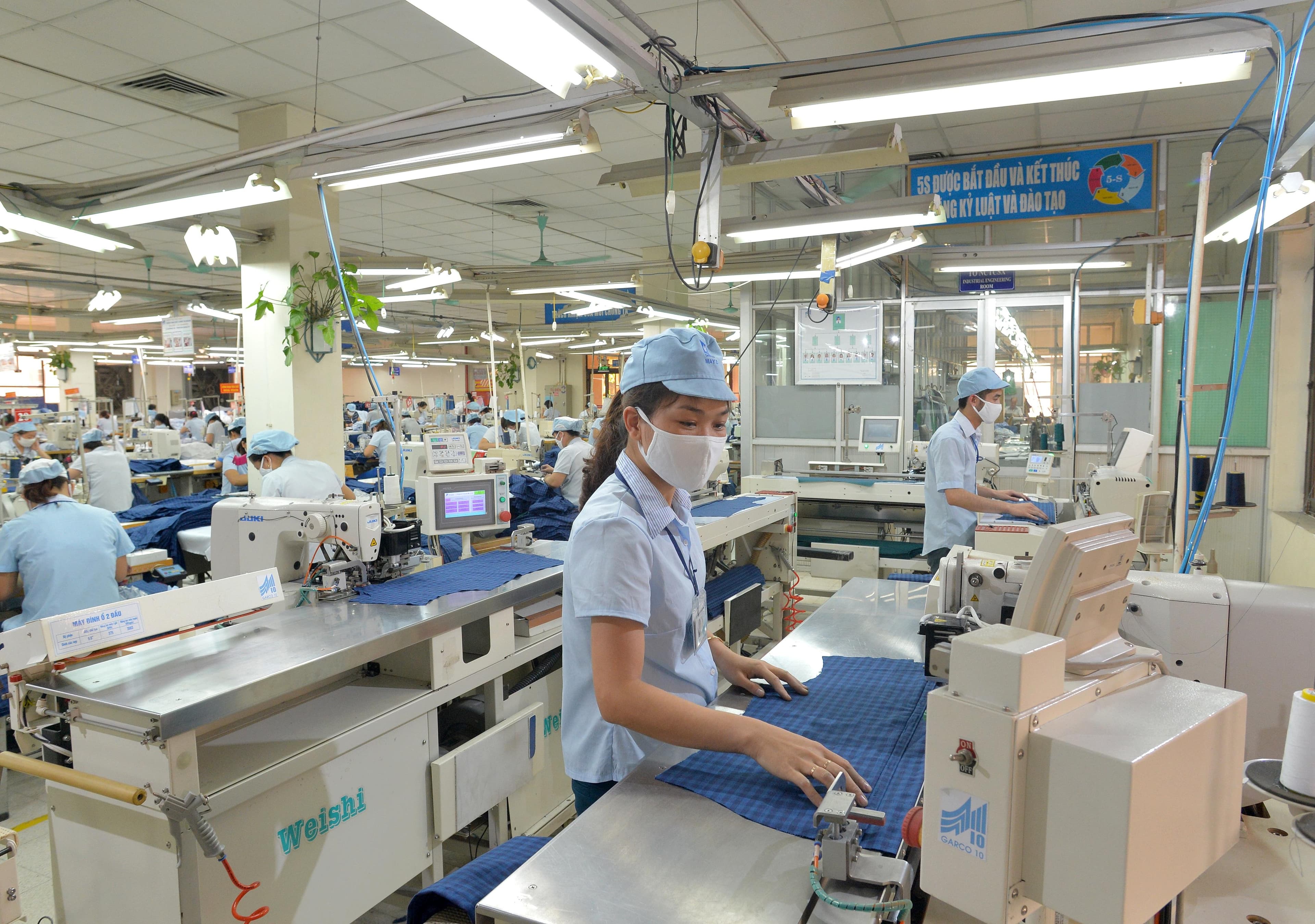 Cách mạng công nghiệp 4.0 - Thách thức và cơ hội cho dệt may Việt Nam
