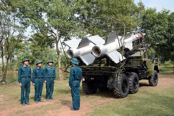 Luyện quân ở Tiểu đoàn tên lửa 72