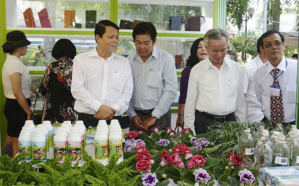 Kết nối cung-cầu để tiêu thụ nông sản