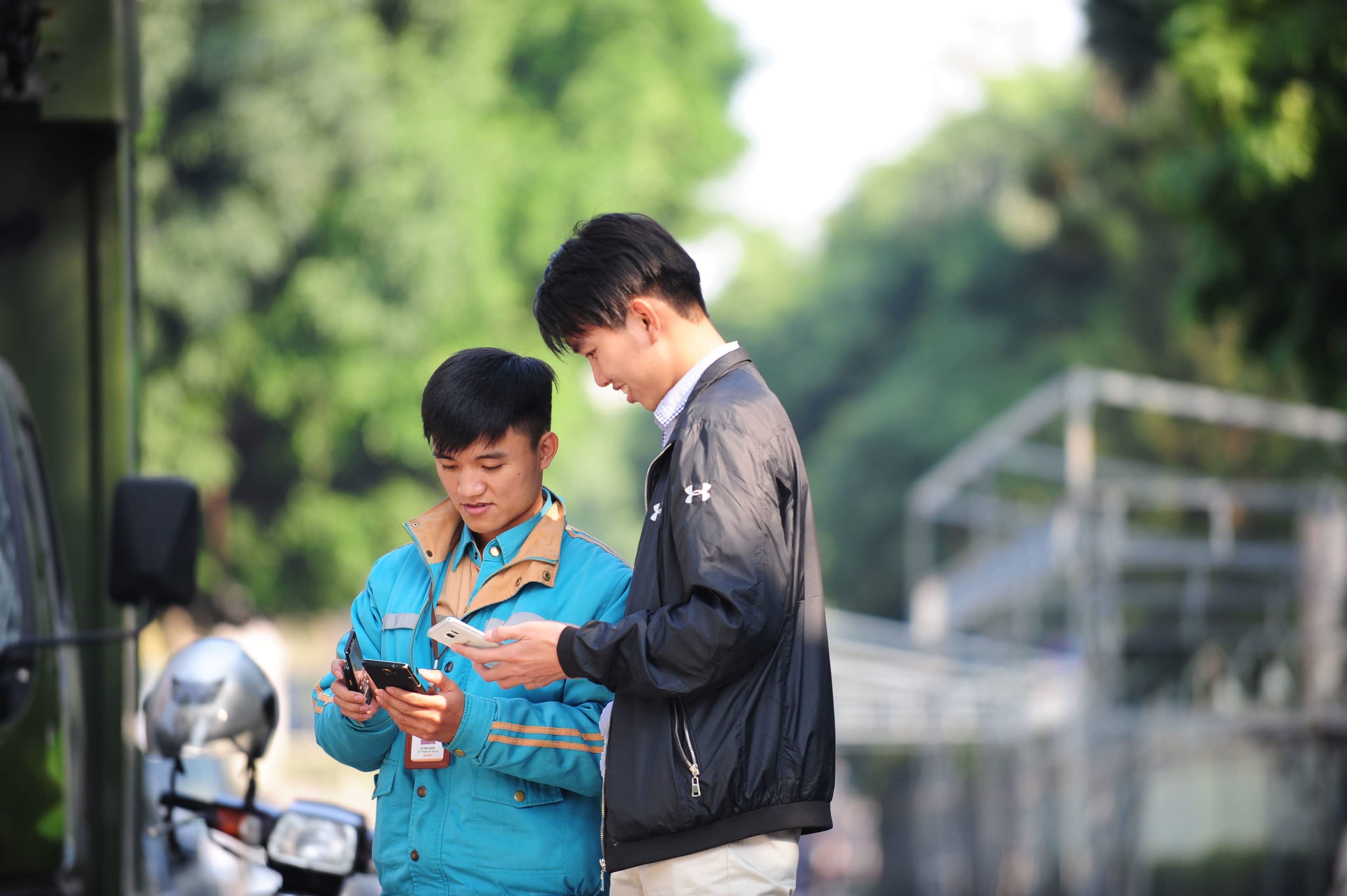 Doanh nghiệp viễn thông cam kết không để nghẽn mạng trong dịp Tết