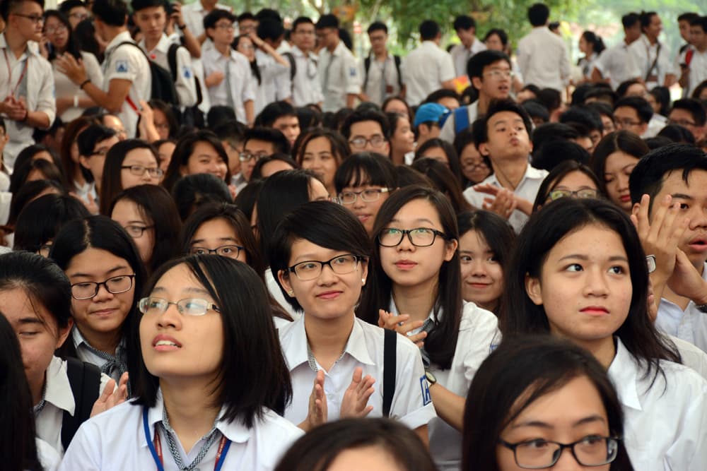 6 tác phẩm văn học cho 12 năm học là chưa phù hợp