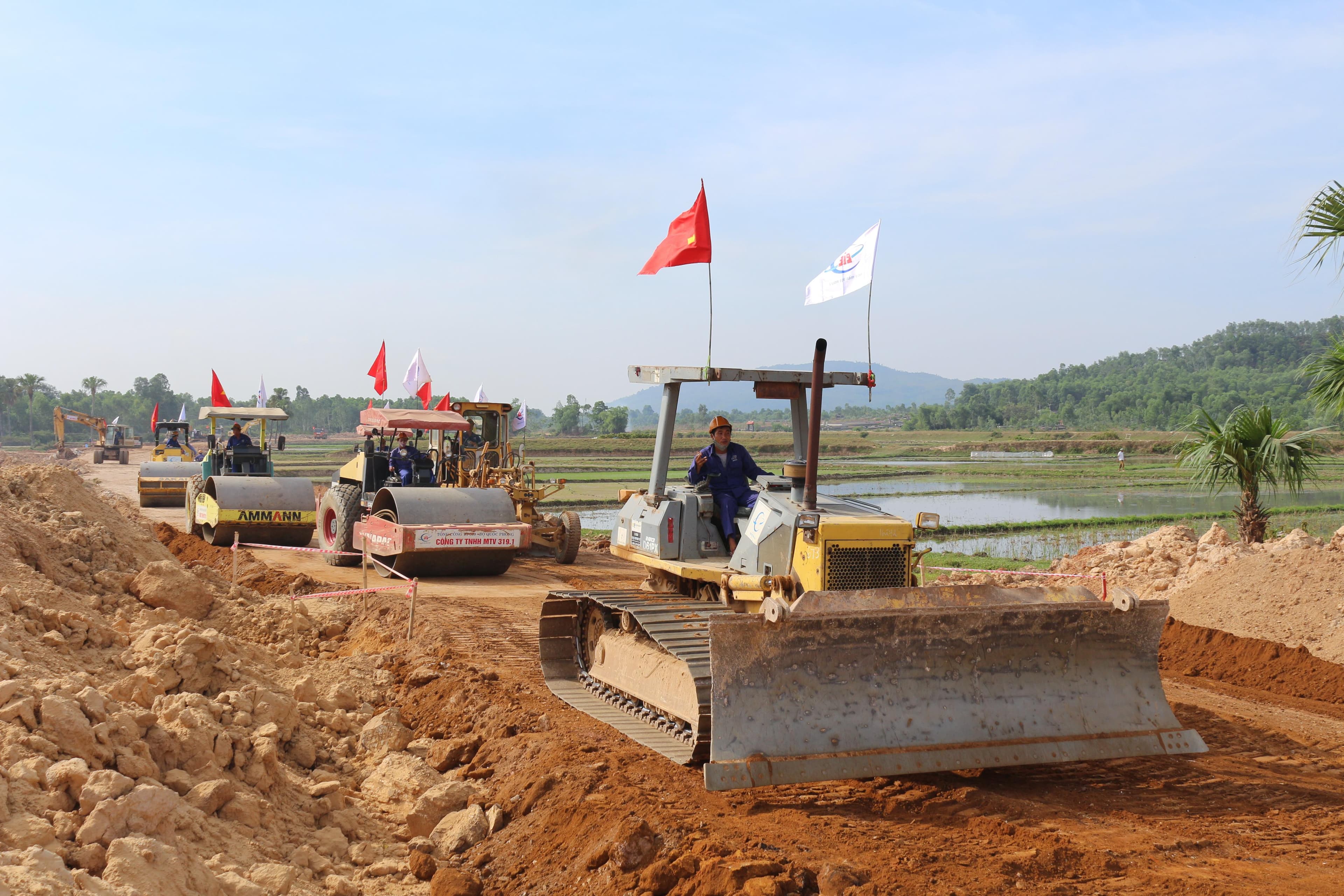 Phát triển đội ngũ lao động giỏi và sáng tạo