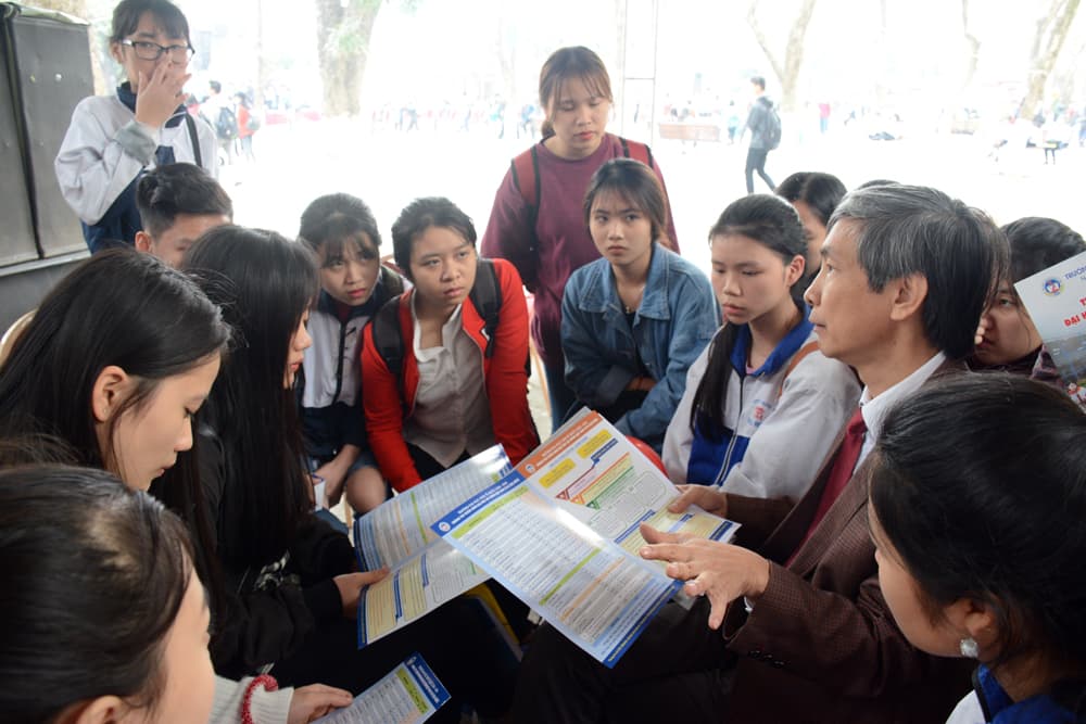 Đường dây nóng giải đáp thắc mắc thí sinh