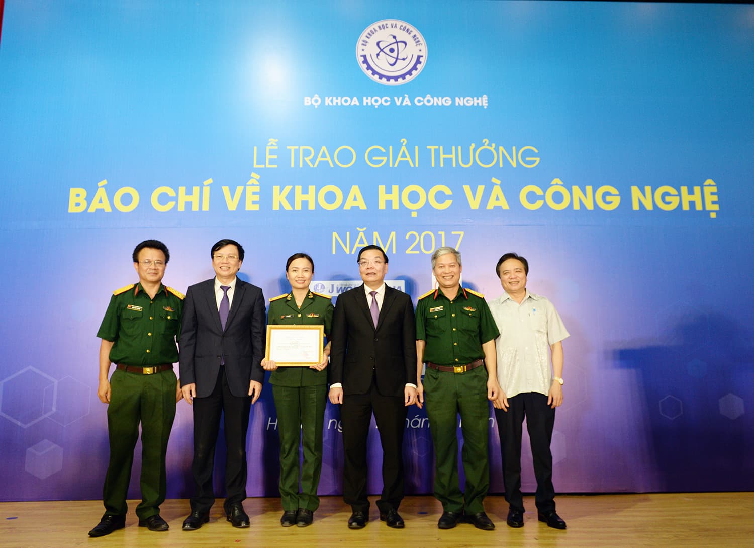 Vinh danh những nhà báo có tinh thần khoa học
