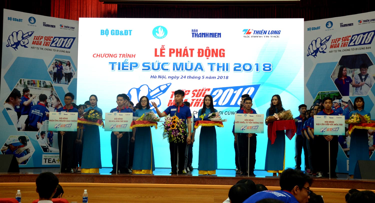Khởi động Chương trình “Tiếp sức mùa thi 2018"