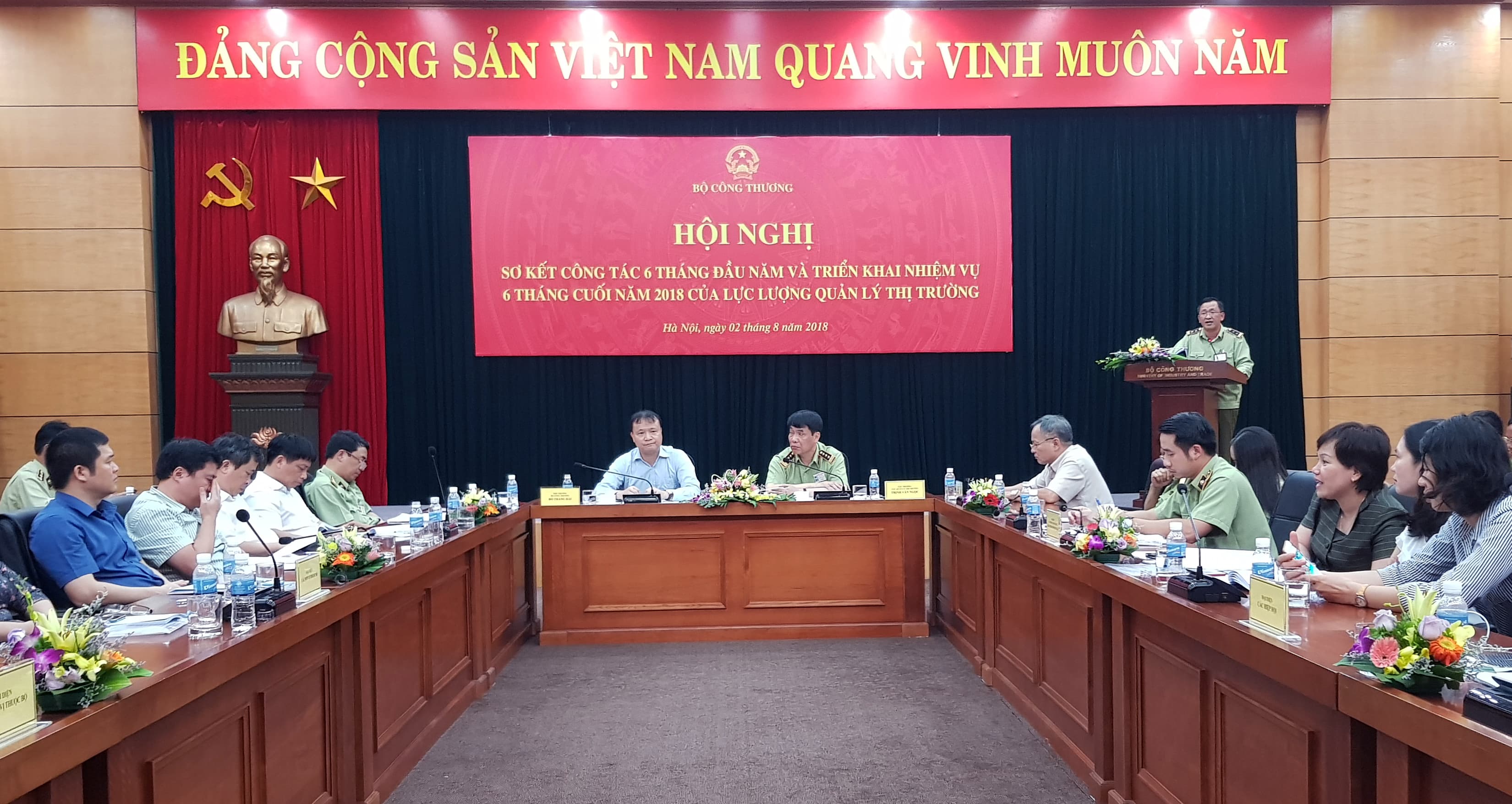 Còn có biểu hiện bao che, tiếp tay cho hành vi vi phạm pháp luật