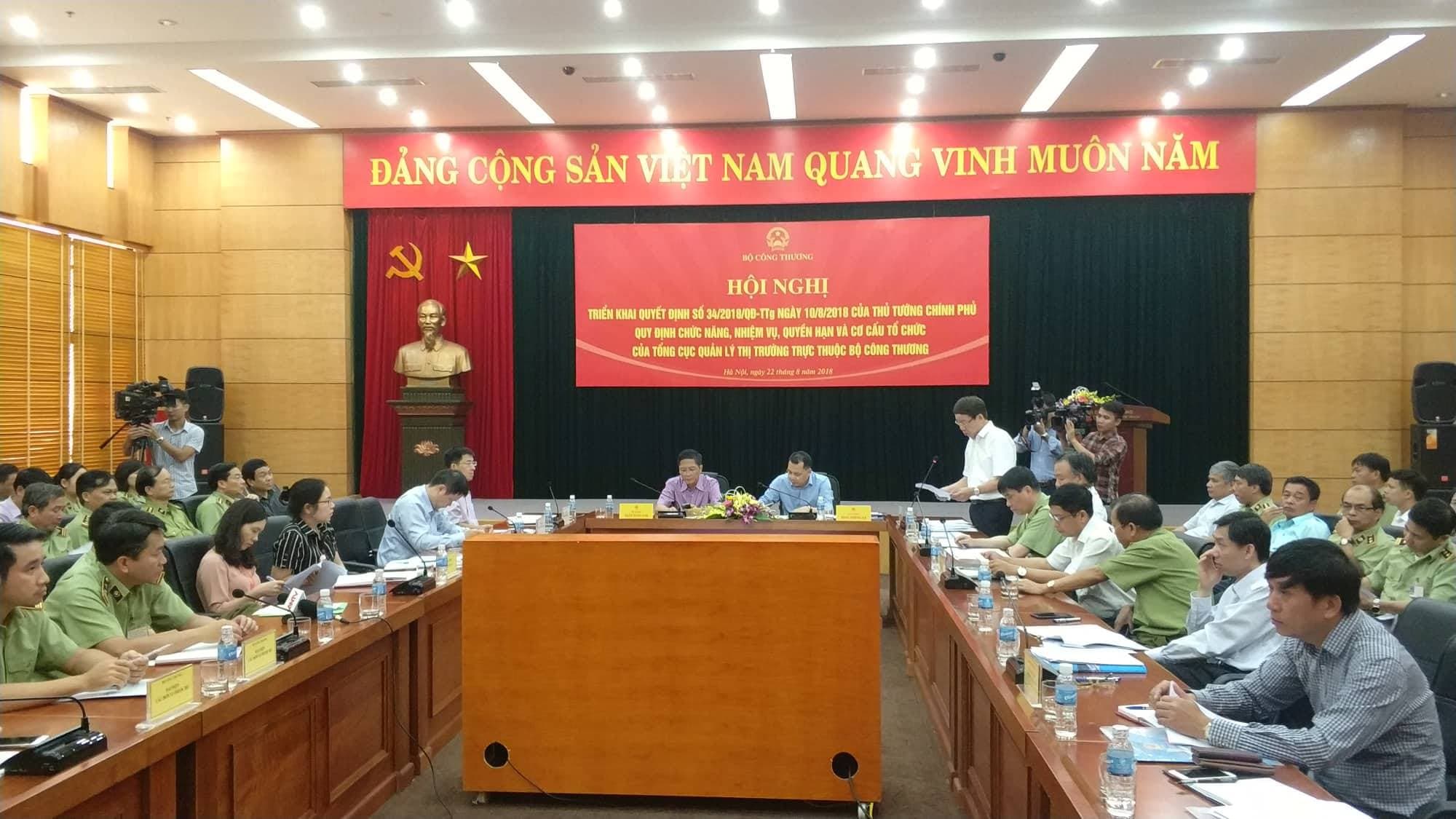 Tổ chức bộ máy lực lượng quản lý thị trường tinh gọn, chuyên nghiệp