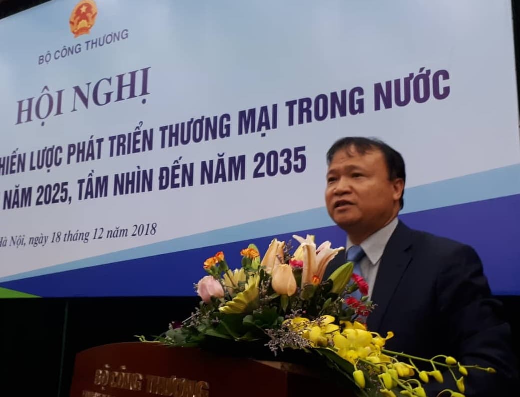 Muốn giữ thị trường trong nước, cần chiến lược mới trong phát triển thương mại