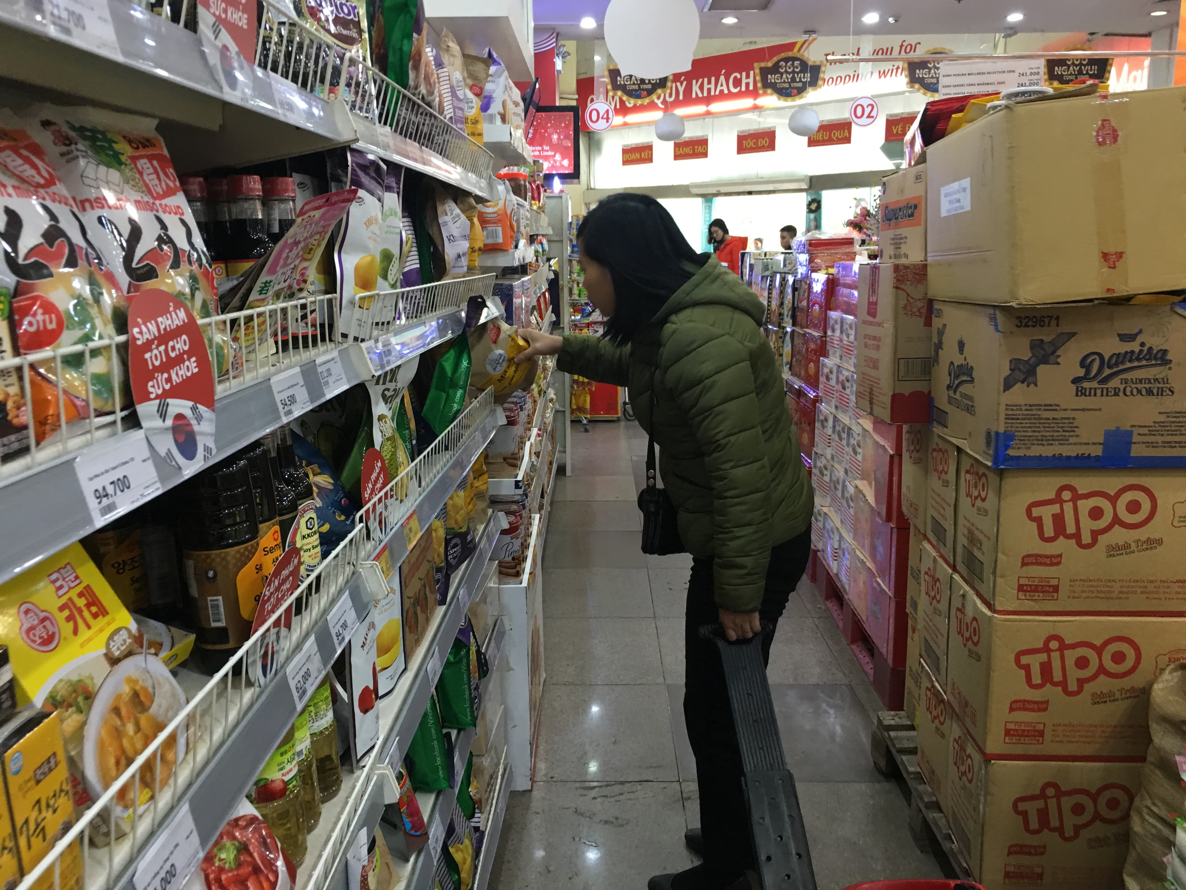 Bảo đảm vệ sinh an toàn thực phẩm trong dịp Tết Nguyên đán
