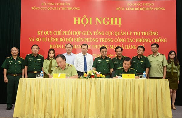 Tăng cường phối hợp trong công tác phòng, chống buôn lậu, gian lận thương mại và hàng giả