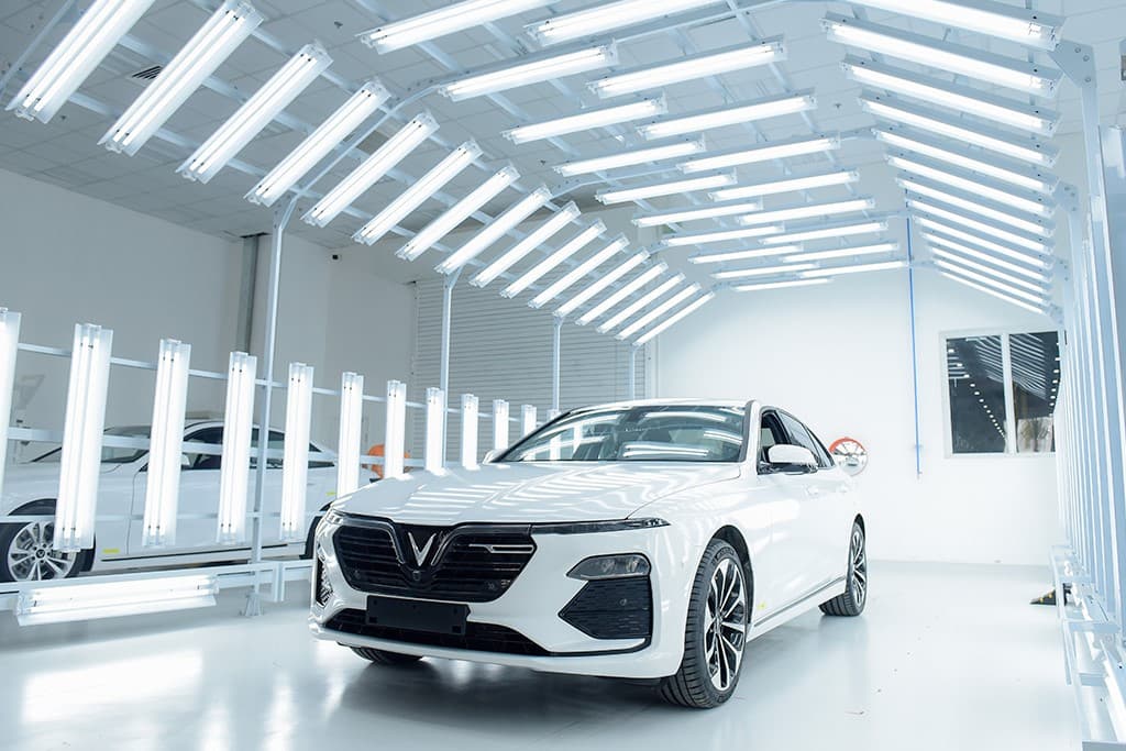 Vinfast đã sẵn sàng bàn giao xe ô tô Lux cho khách hàng