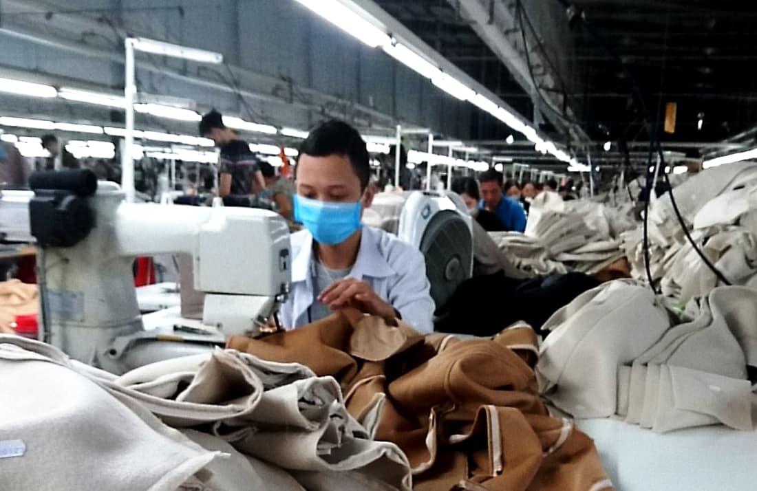 Cơ hội và thách thức đối với ngành dệt may Việt Nam khi EVFTA có hiệu lực