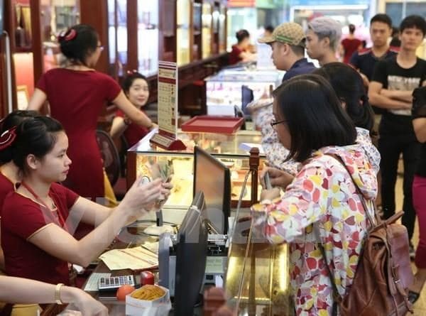 Giá vàng trong nước trồi sụt quanh mốc 42 triệu đồng mỗi lượng
