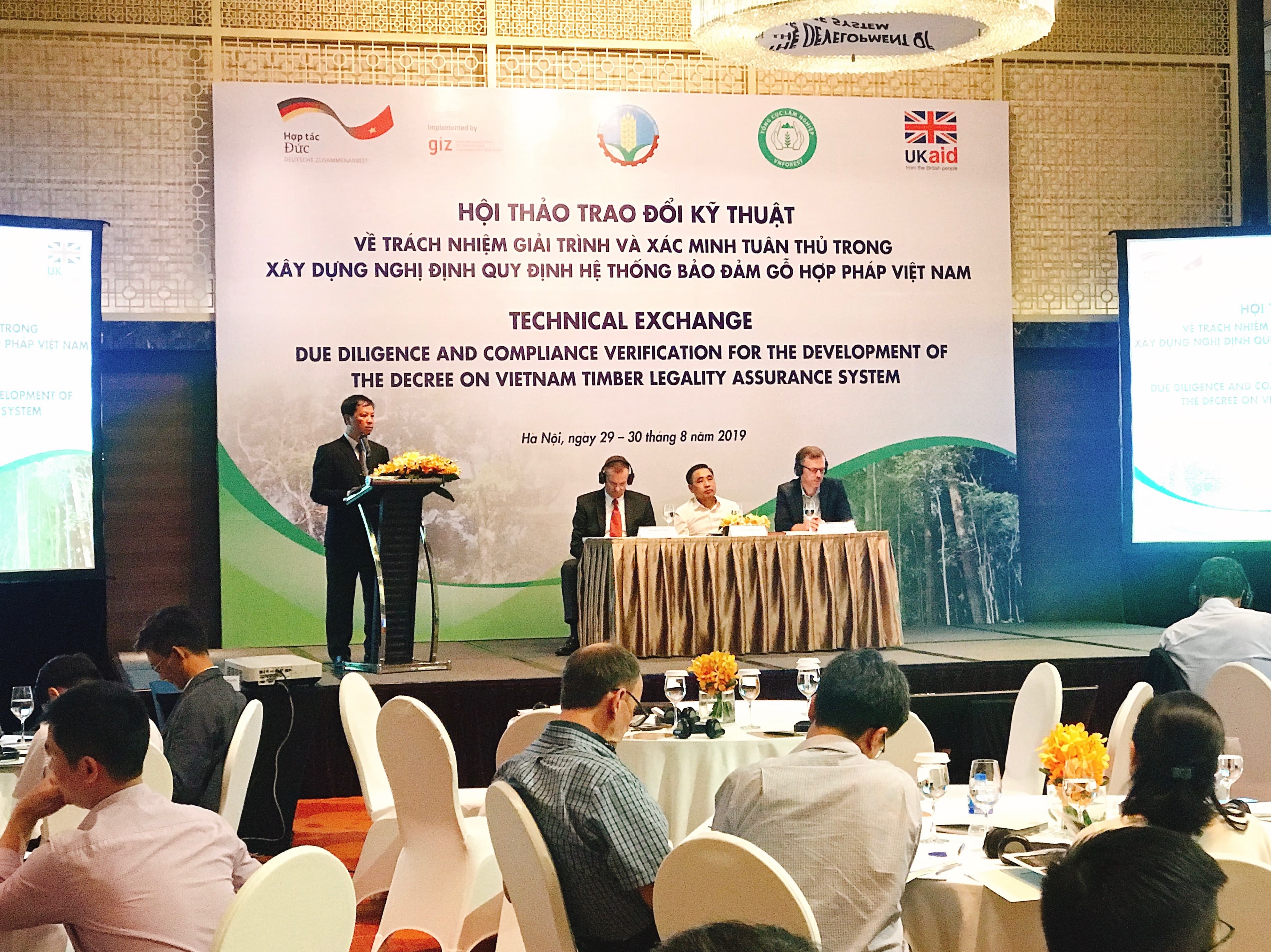 Xây dựng thị trường gỗ trong sạch, hợp pháp