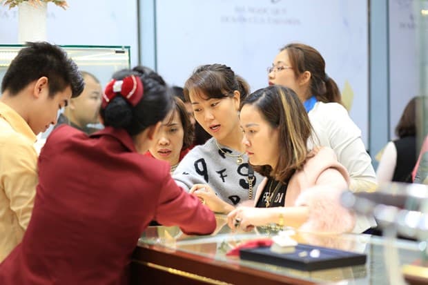 Vàng trong nước quay đầu giảm nhẹ