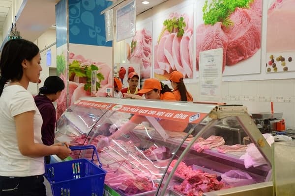 Bảo đảm cân đối cung cầu, bình ổn giá mặt hàng thịt lợn