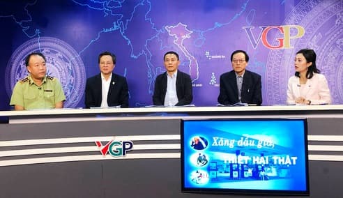 Sẽ có chế tài mạnh xử lý buôn lậu xăng dầu