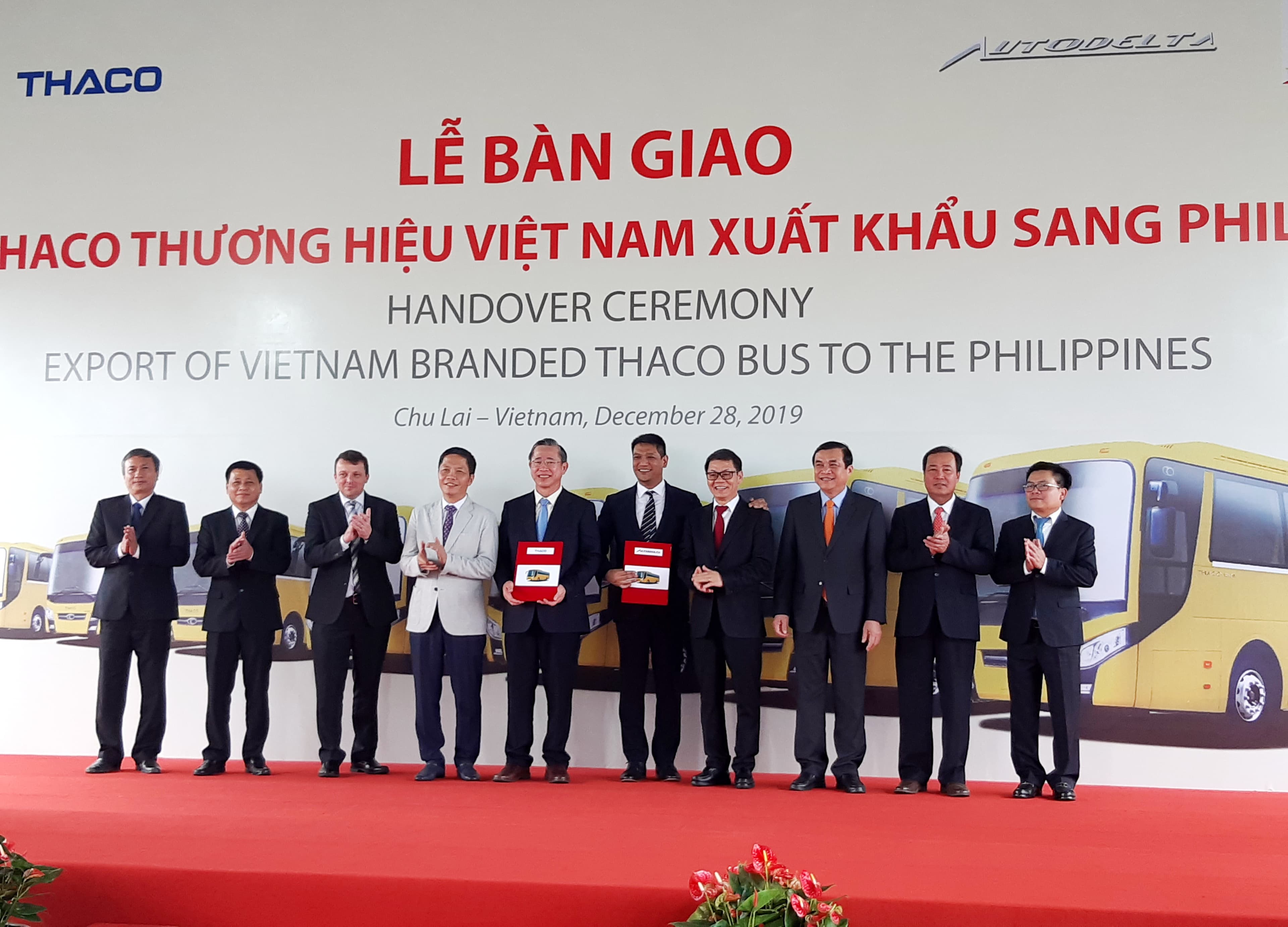 Thaco xuất khẩu lô xe bus đầu tiên sang thị trường Philippines