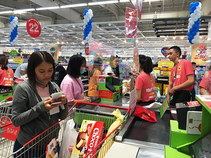 Doanh nghiệp bán lẻ nội trong cuộc đua giữ thị phần