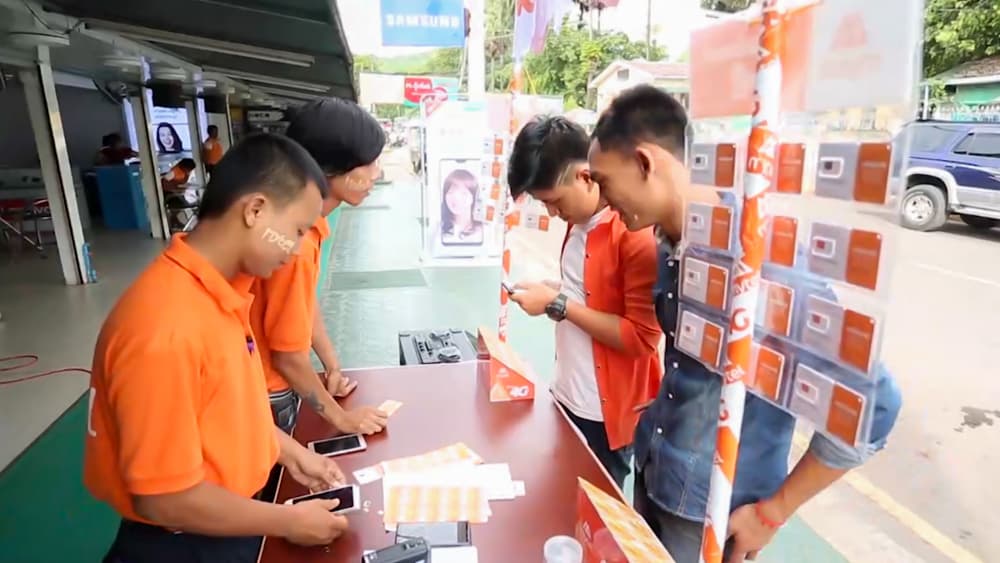 6 tháng đầu năm tổng doanh thu của Tập đoàn Viettel đạt 120 nghìn tỷ đồng