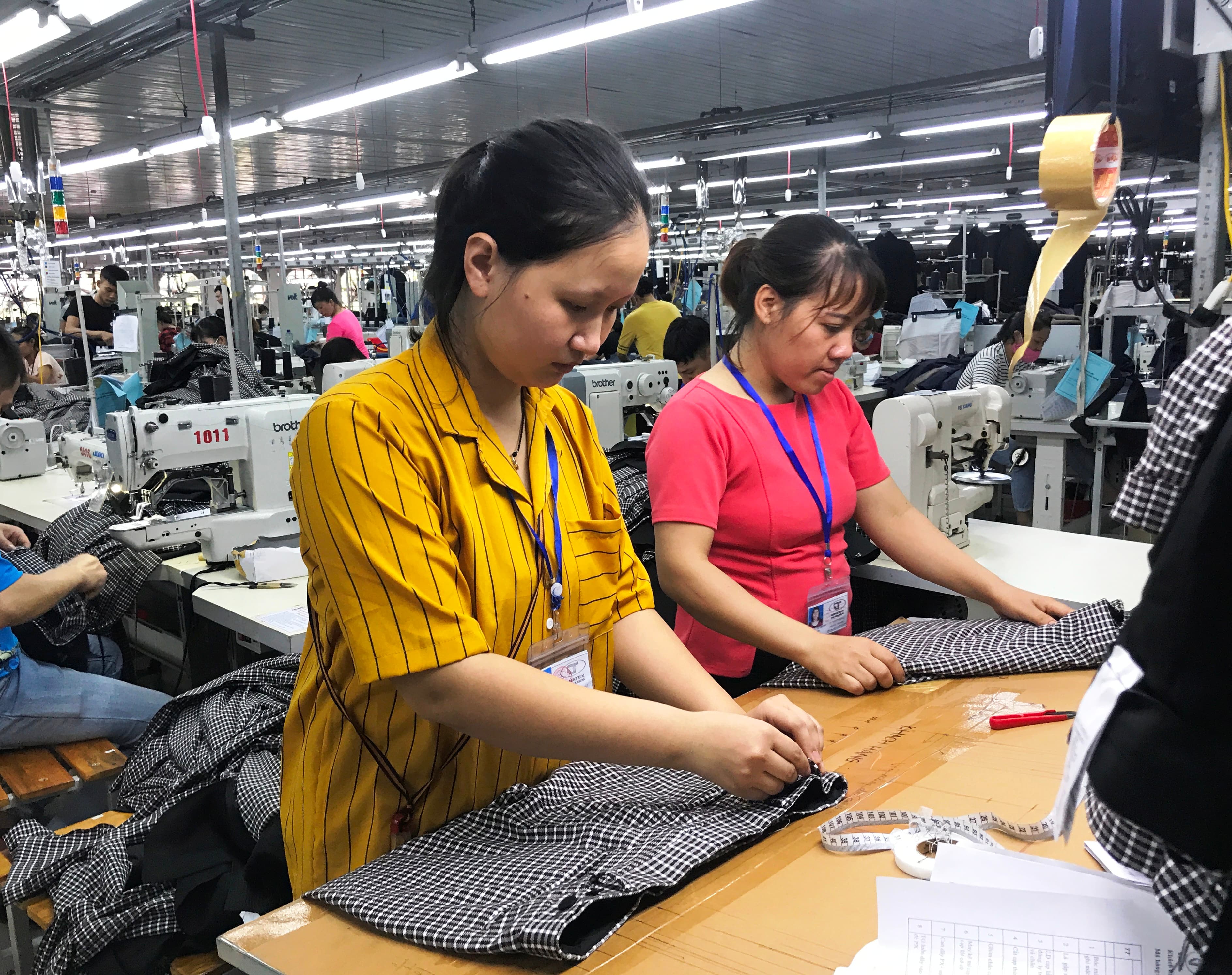Doanh nghiệp dệt may chật vật xoay xở trong đại dịch