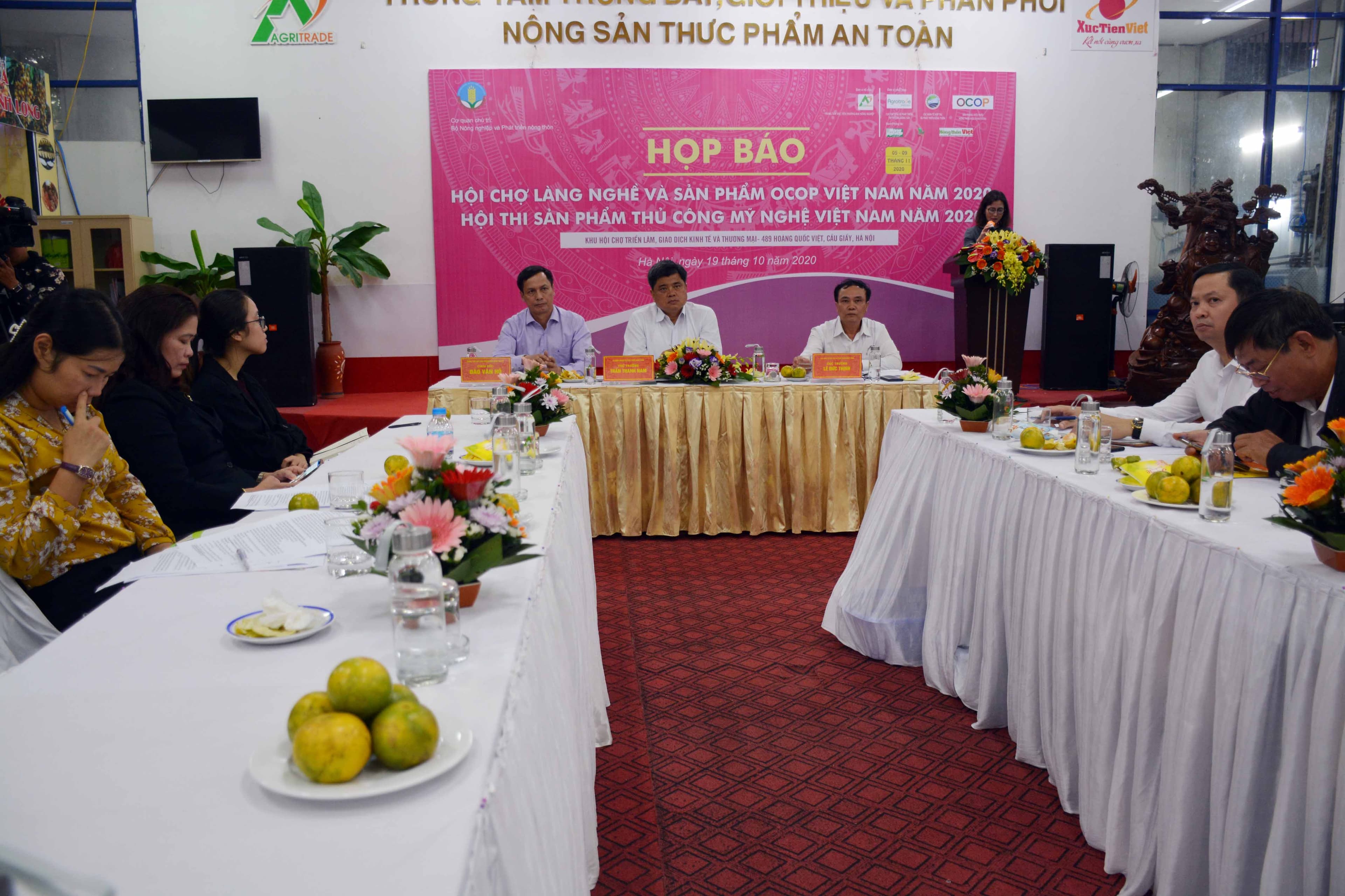 Hội chợ làng nghề và sản phẩm OCOP năm 2020