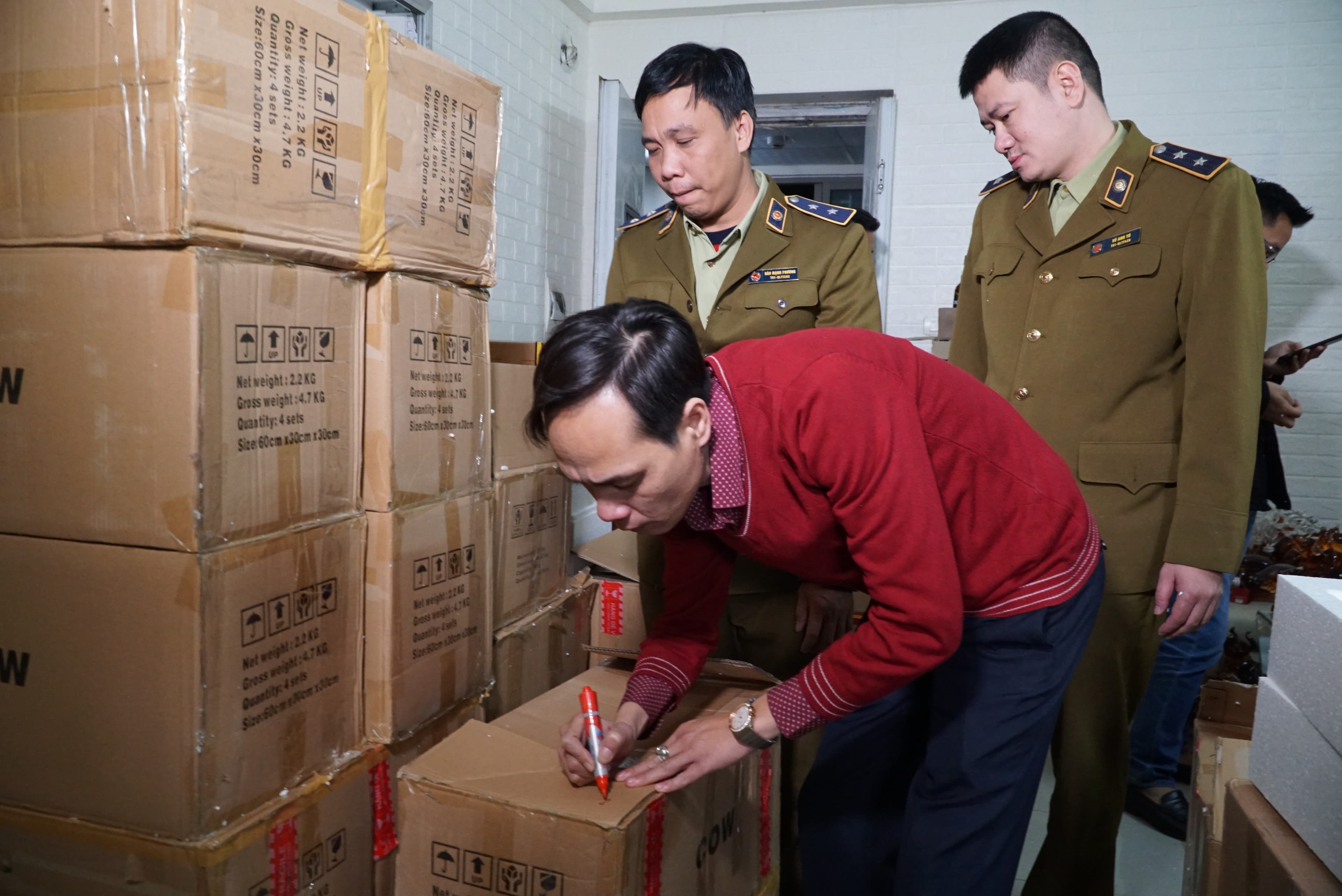 Ngăn chặn hàng giả, hàng nhái dịp cuối năm