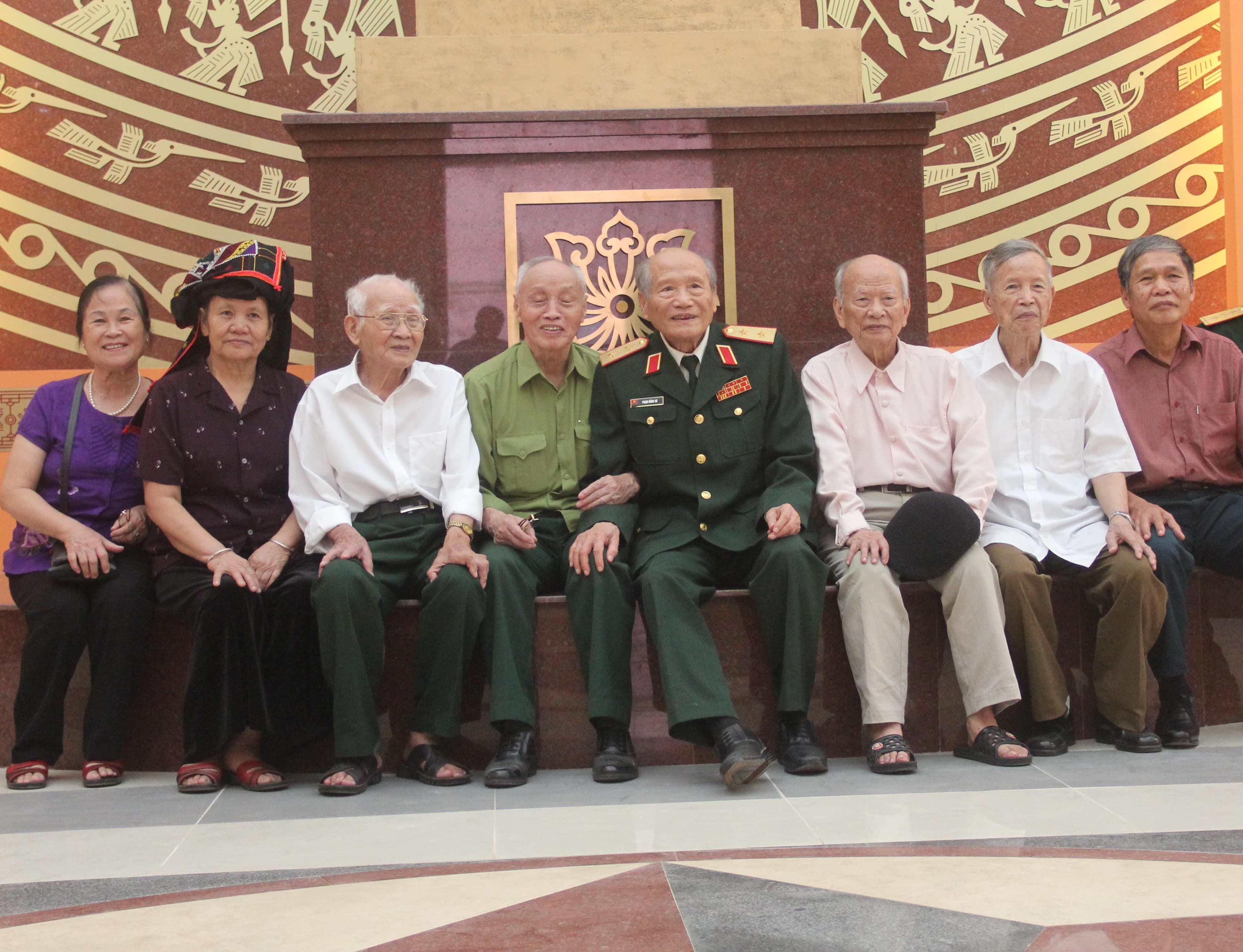 Trung tướng Phạm Hồng Cư mãi là "ngọn lửa hồng"