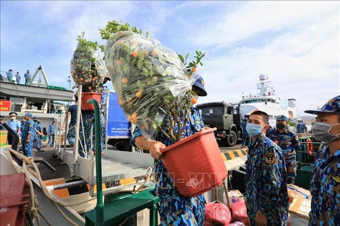 Tết sớm ở Trường Sa