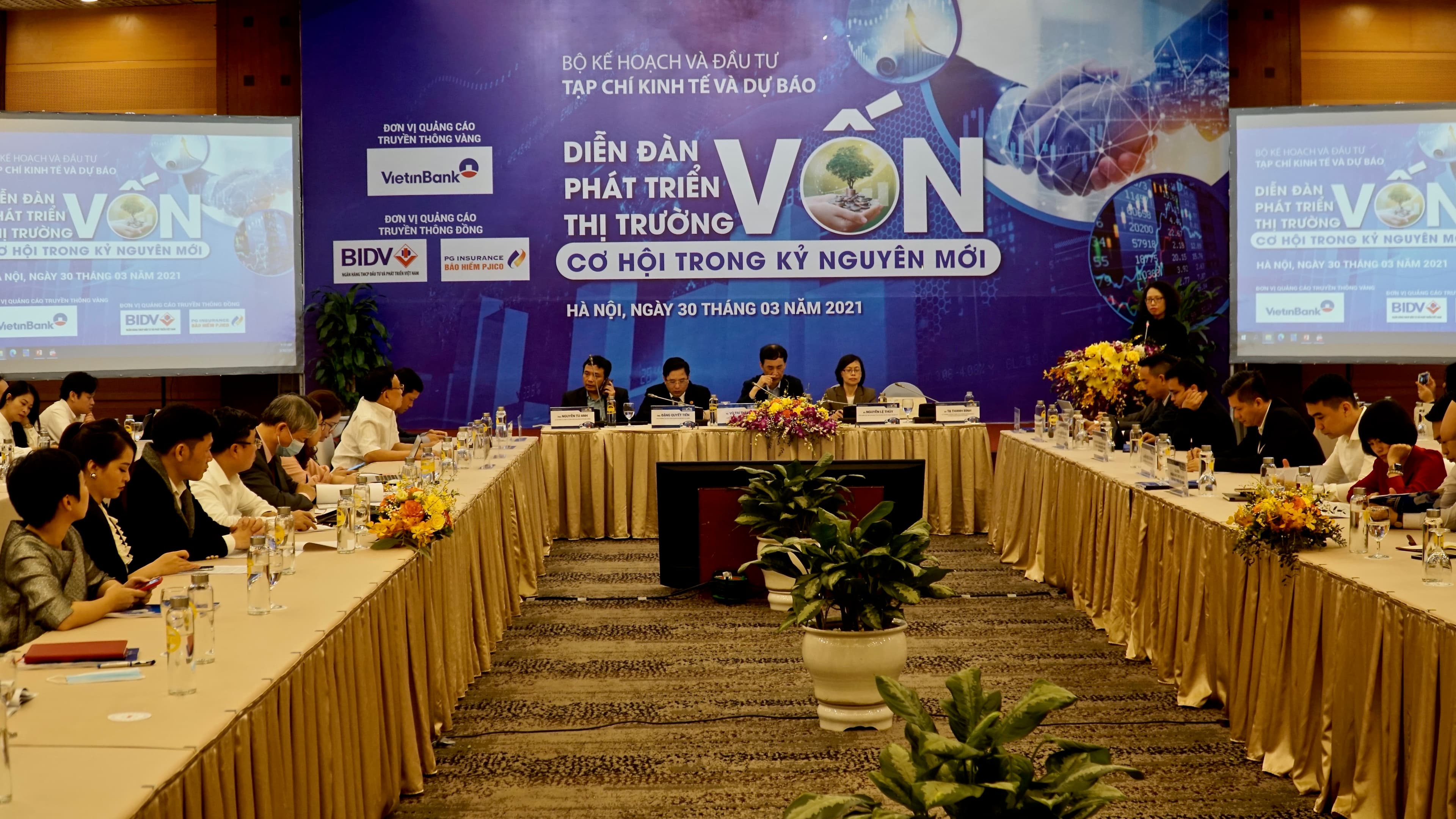 Tỷ lệ huy động vốn qua thị trường chứng khoán tại Việt Nam còn ở mức thấp