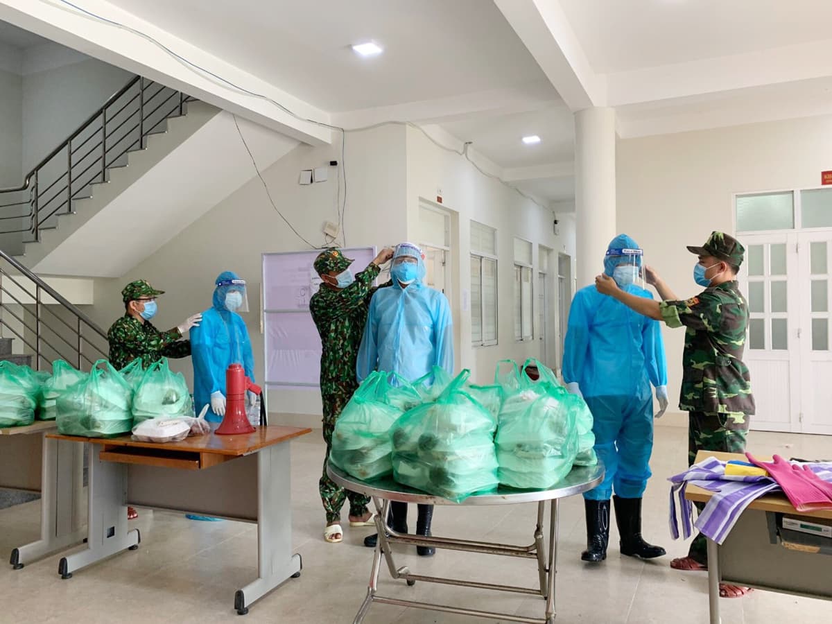 Tết Thiếu nhi của những “chiến binh nhí” trong khu cách ly