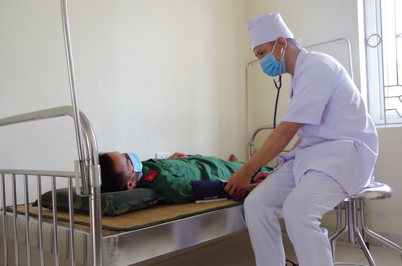 Chiến sĩ quân y giỏi chuyên môn, nhiều tài lẻ