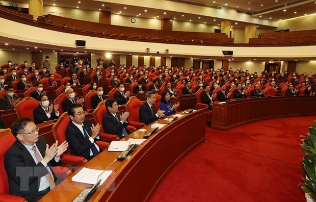 “Gió thổi ngược chiều”