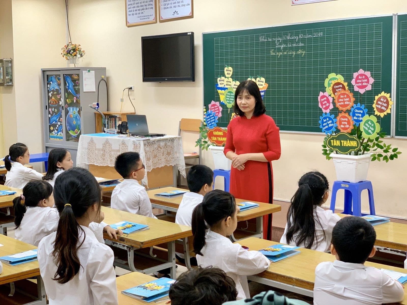 Các quận nội thành Thủ đô giải bài toán sĩ số