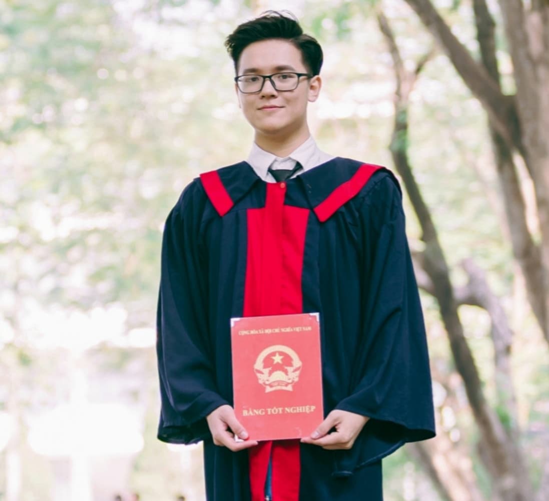 Nỗ lực trên con đường chông gai