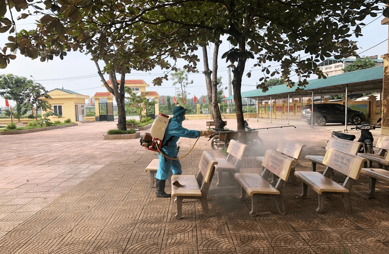 Xử lý như thế nào khi có F0 trong trường học?