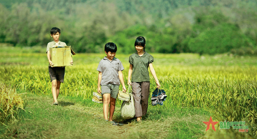 Làm chuyên nghiệp đồng bộ mới mong điện ảnh tiến xa