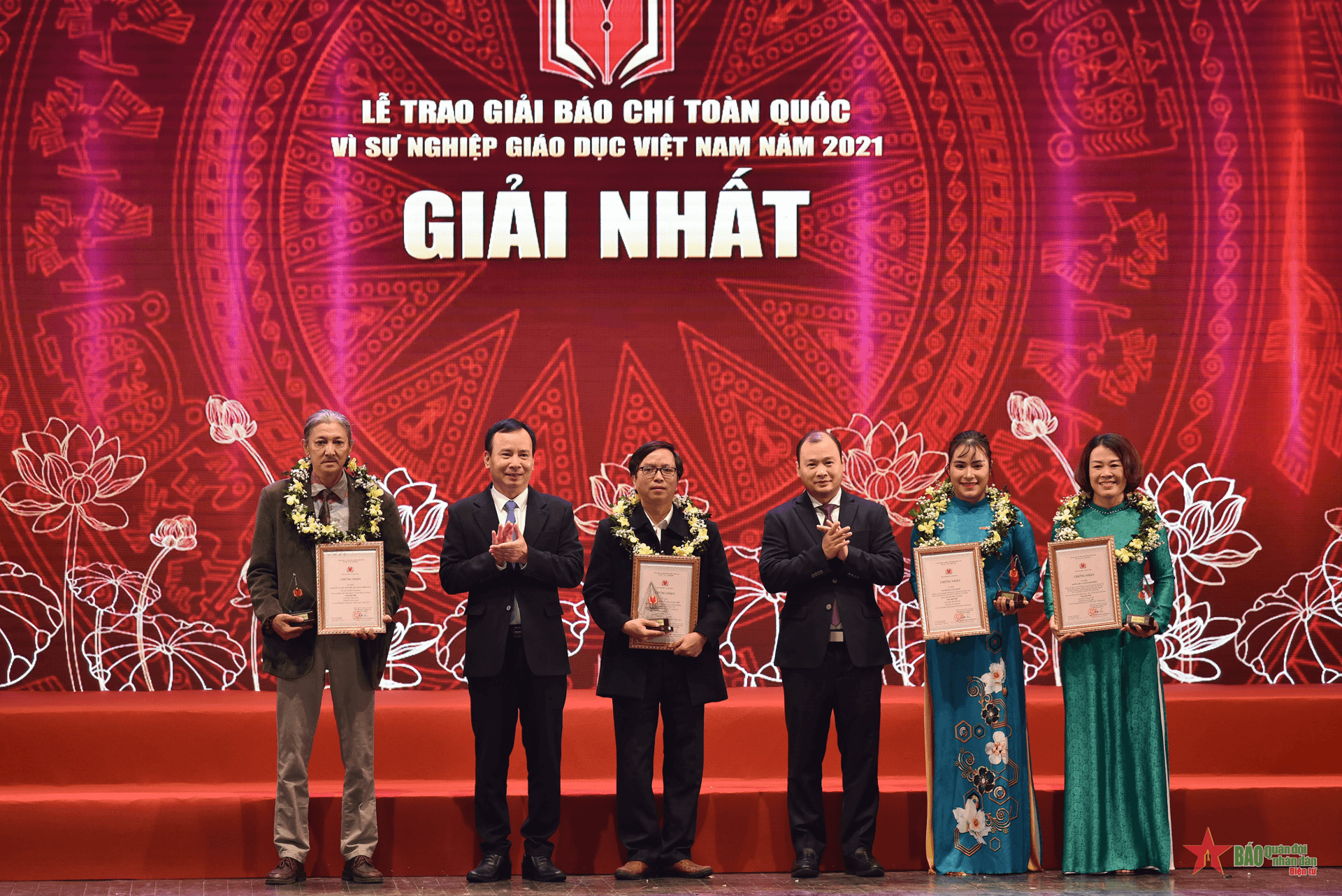 Lễ trao giải báo chí toàn quốc "Vì sự nghiệp Giáo dục Việt Nam"