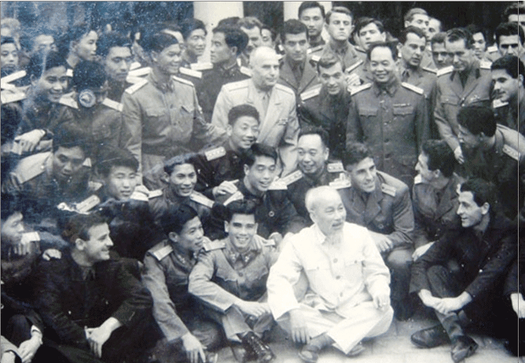 Vì sao ngày 16-11-1961 là Ngày truyền thống ngành Hậu cần Quân khu 4?